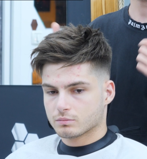 CUM SE REALIZEAZA UN SIDE PART CU MID FADE