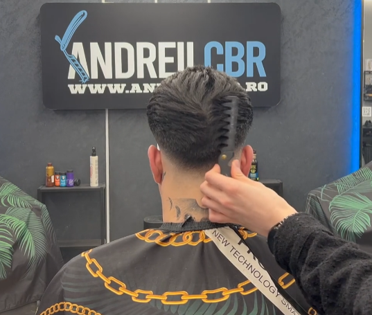 CUM SA REALIZEZI UN LOWFADE CU SLICKBACK